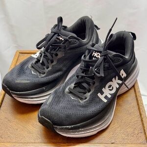 Hoka Women’s Black and White Bondi 8 Size 7.5 Wide